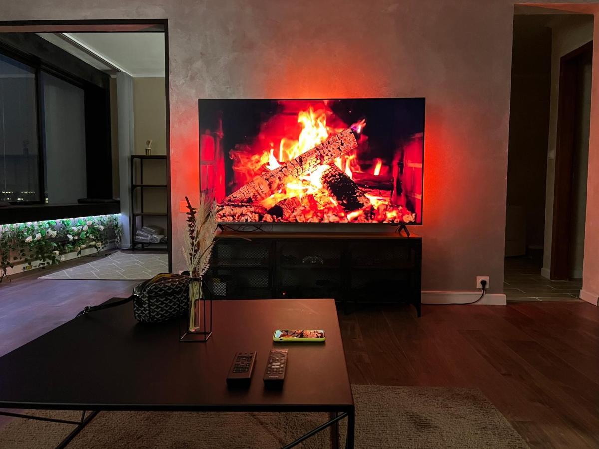 Jacuzzi D'europe, 40e Etage Apartment