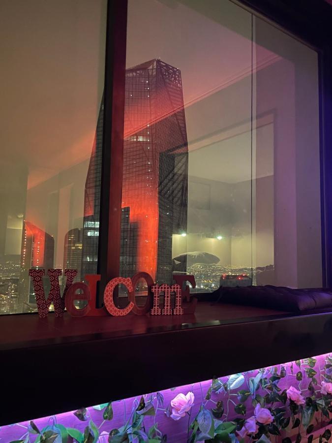 Apartment Jacuzzi D'europe, 40e Etage