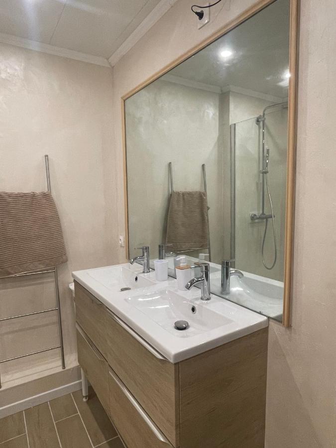 Apartment Jacuzzi D'europe, 40e Etage Puteaux